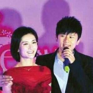 张杰谢娜最新动态，爱情事业双丰收