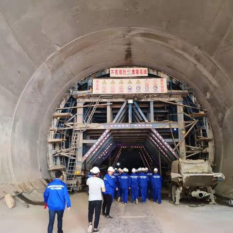 赣深高铁龙川站进展顺利，预计按期完工